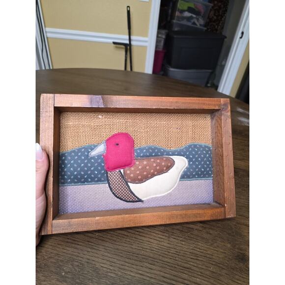 VINTAGE Handmade Quilted Hanging Wall Decor Art 8 X 12 Duck Goose Quilt Pic - Picture 3 of 16
